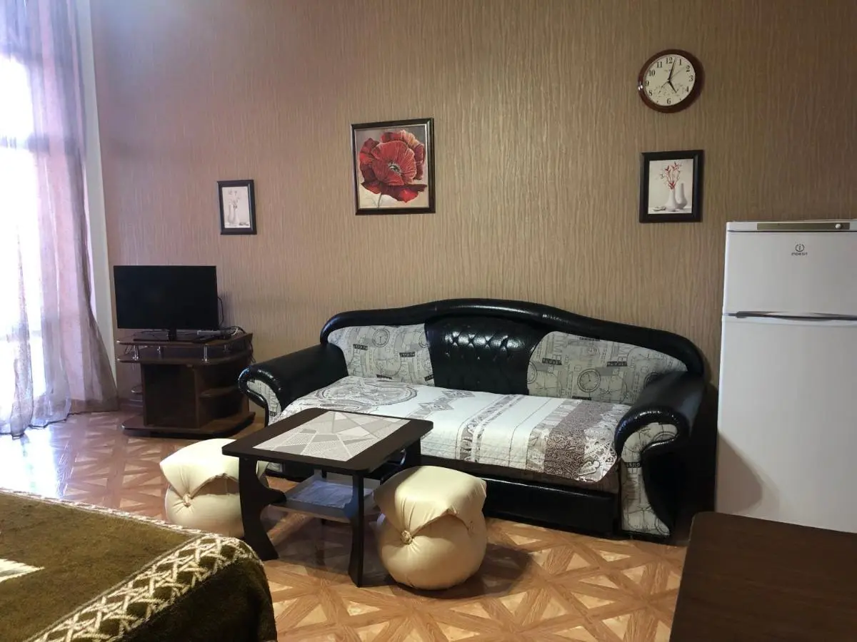 Адлер: Art Home