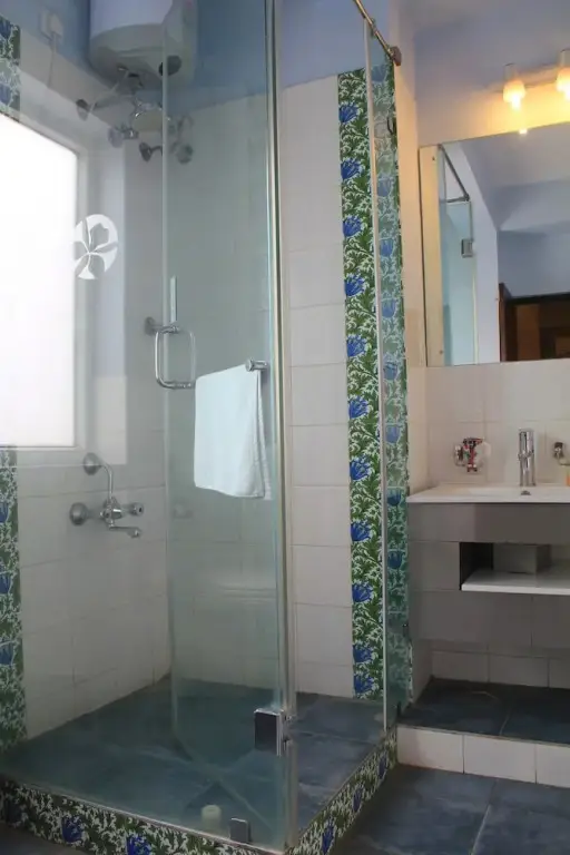 Бангалор: Orchid Suites