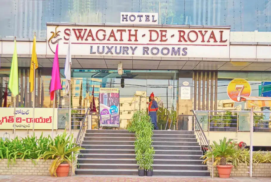Хидерабад: Swagath De Royal