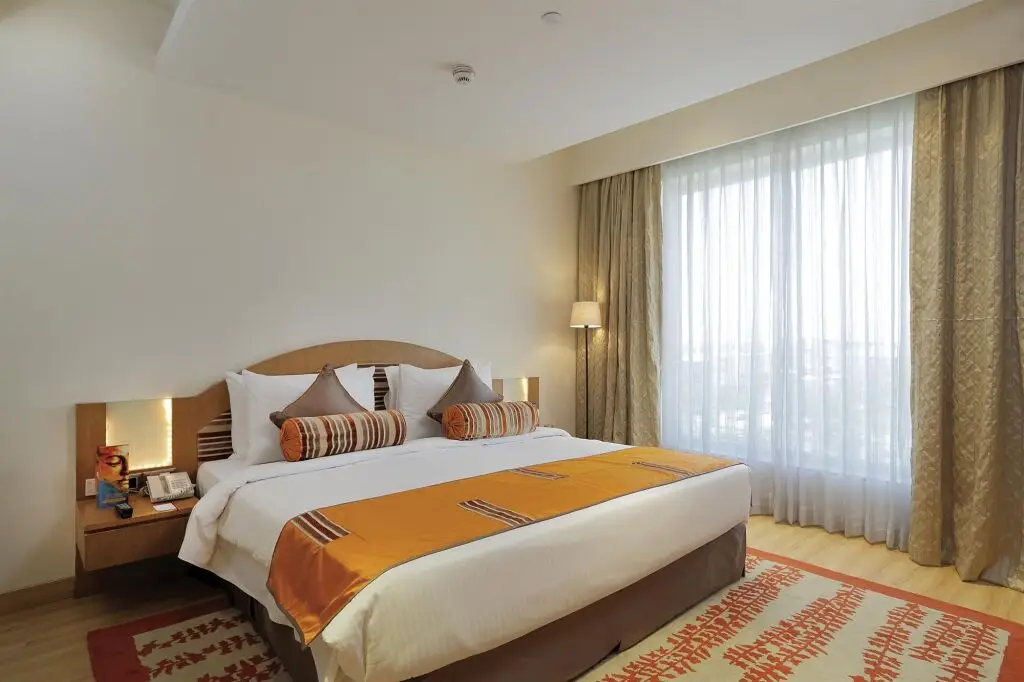 Бахадрабад: Yashail Hotel Haridwar