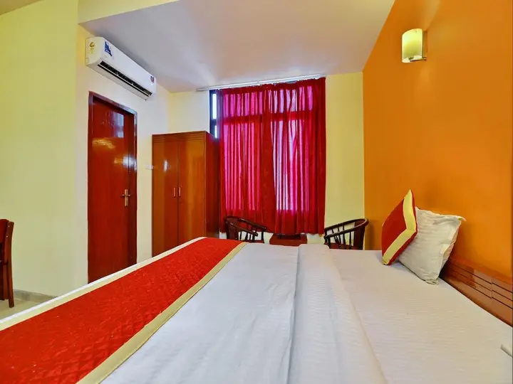 Джайпур: Landmark Hotel near Airport