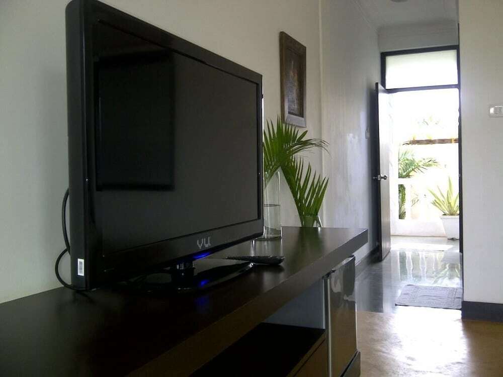 Морджим: Marbela Home