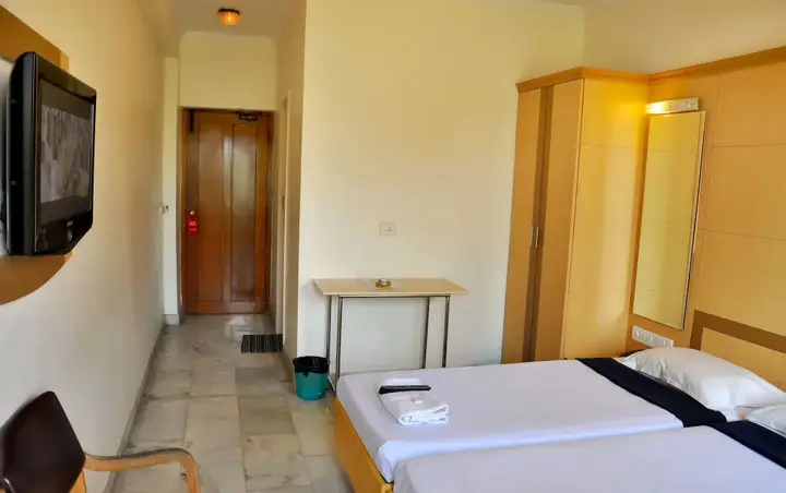 Ченнаи: Nayagara Hotel