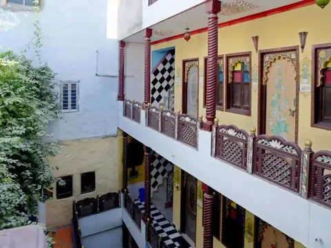 Sarvar Guest House — фото 1