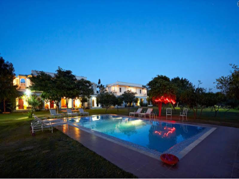 Алвар: Hotel Alwarbagh