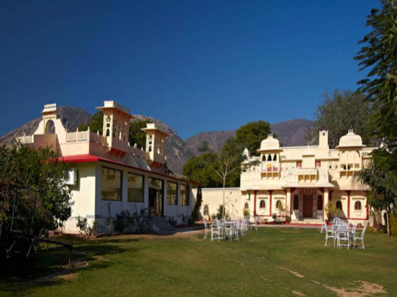 Алвар: Hotel Alwarbagh