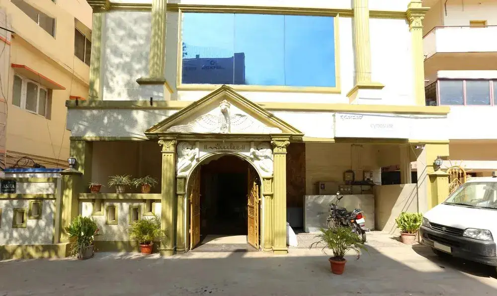 Бангалор: Cynosure Suites