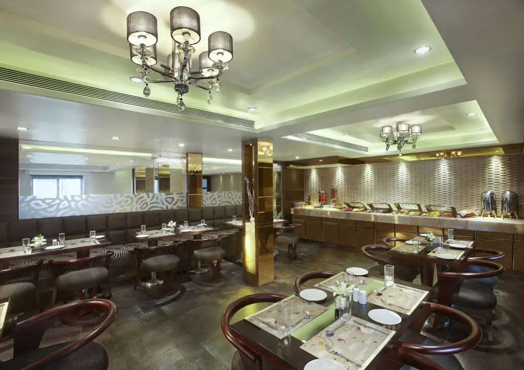 Мумбаи: Hotel Suba Palace