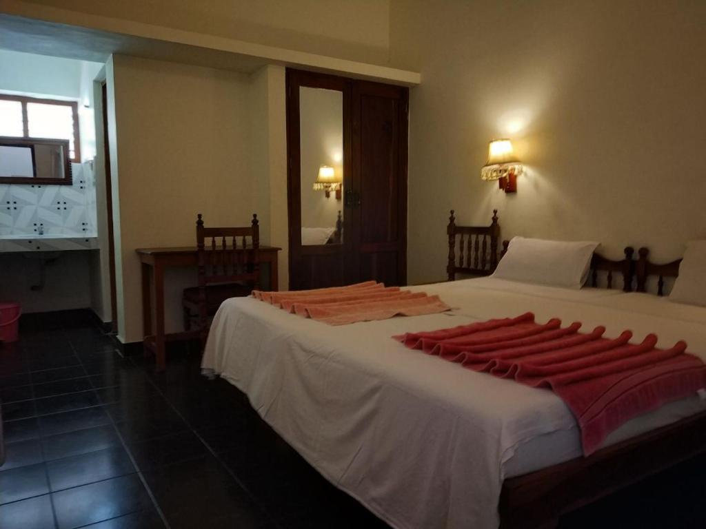 Beach Florra Inn — фото 1