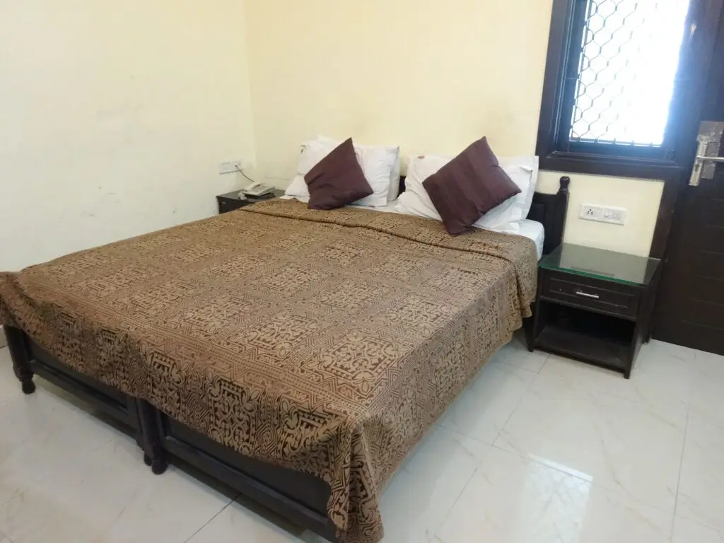 Нью-Дели: Check In Room RK Ashram