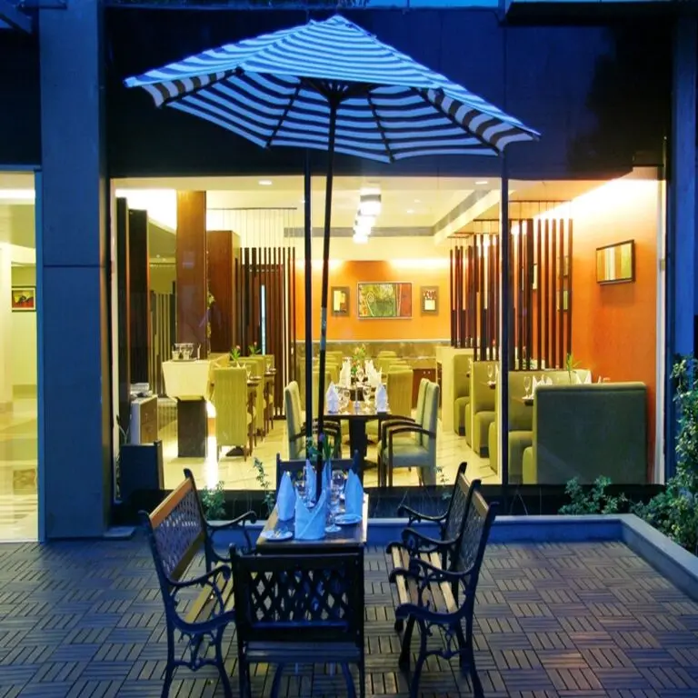 Нью-Дели: The Muse Sarovar Portico Nehru Place Delhi