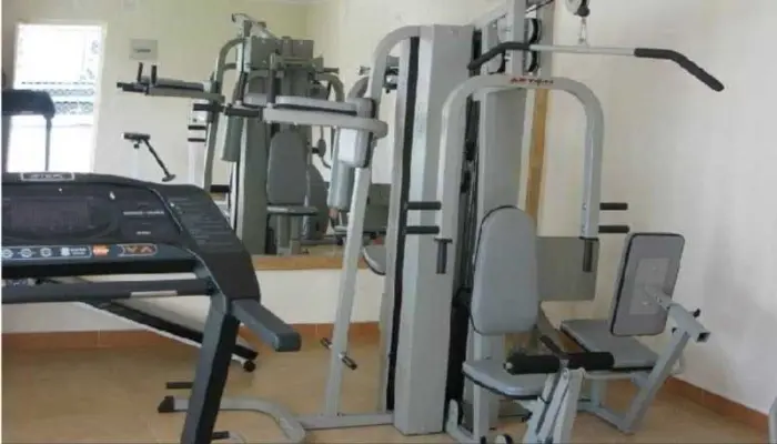 Недумбассери: Abad Airport Hotel