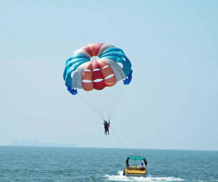 Вагатор: Leoney Resort