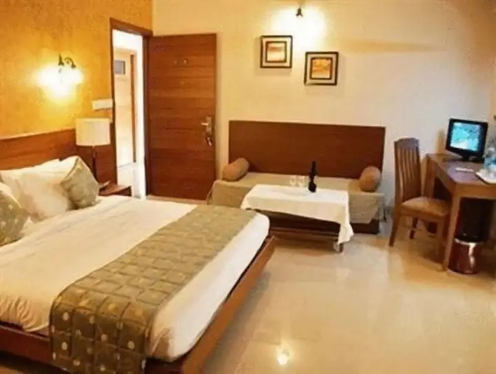 Бага: Sun City Resort