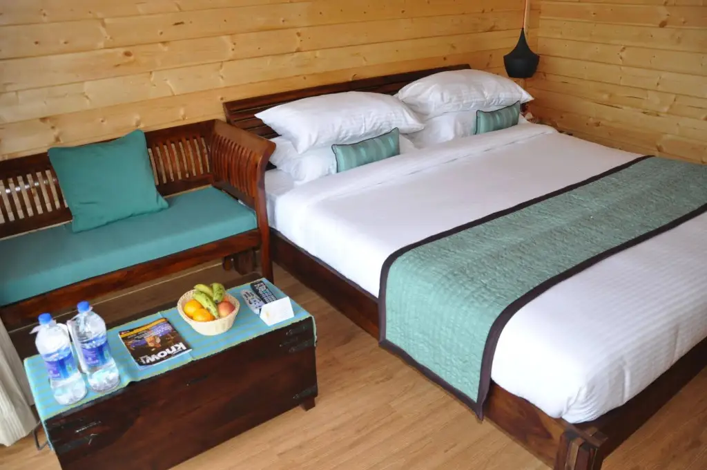 Вагатор: Ozran Heights Beach Resort