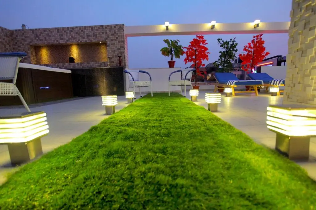 Нью-Дели: Hotel The Pearl - Newly Renovated in City Centre