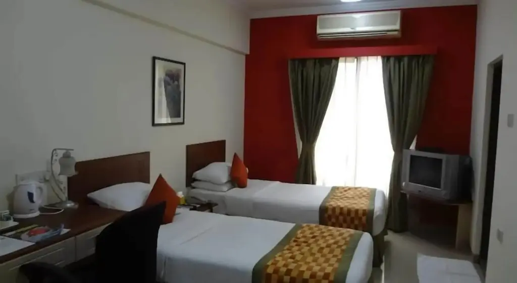 Мумбаи: Keys Select by Lemon Tree Hotels, Nestor, Mumbai