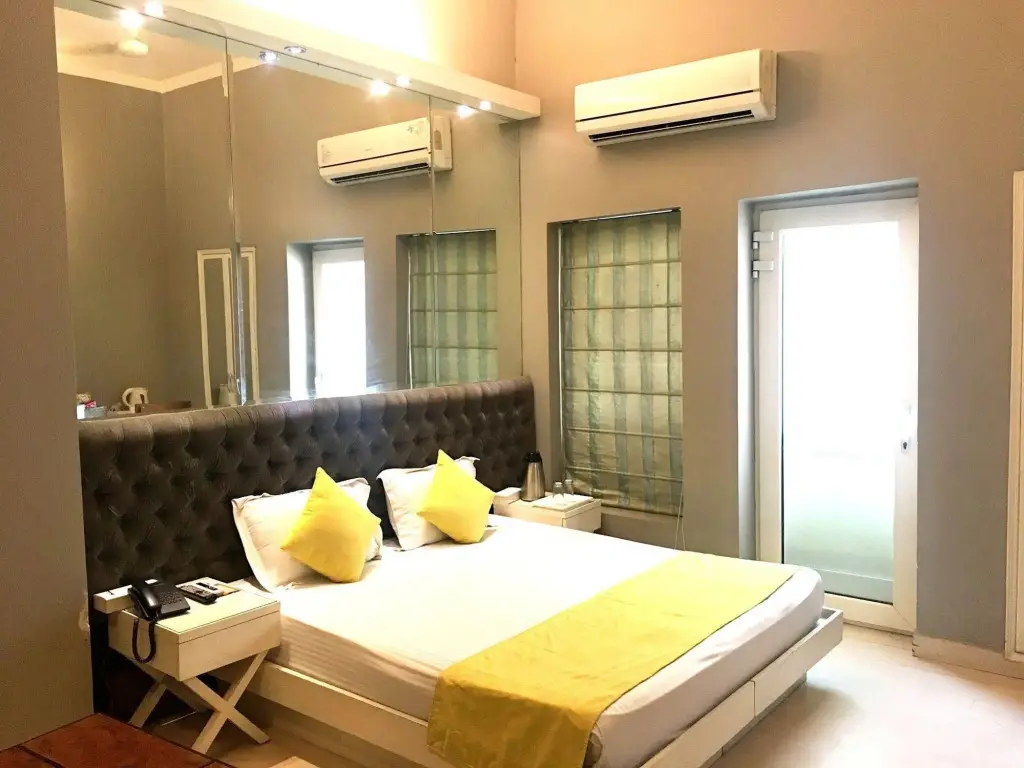 Нью-Дели: Hotel Ajanta