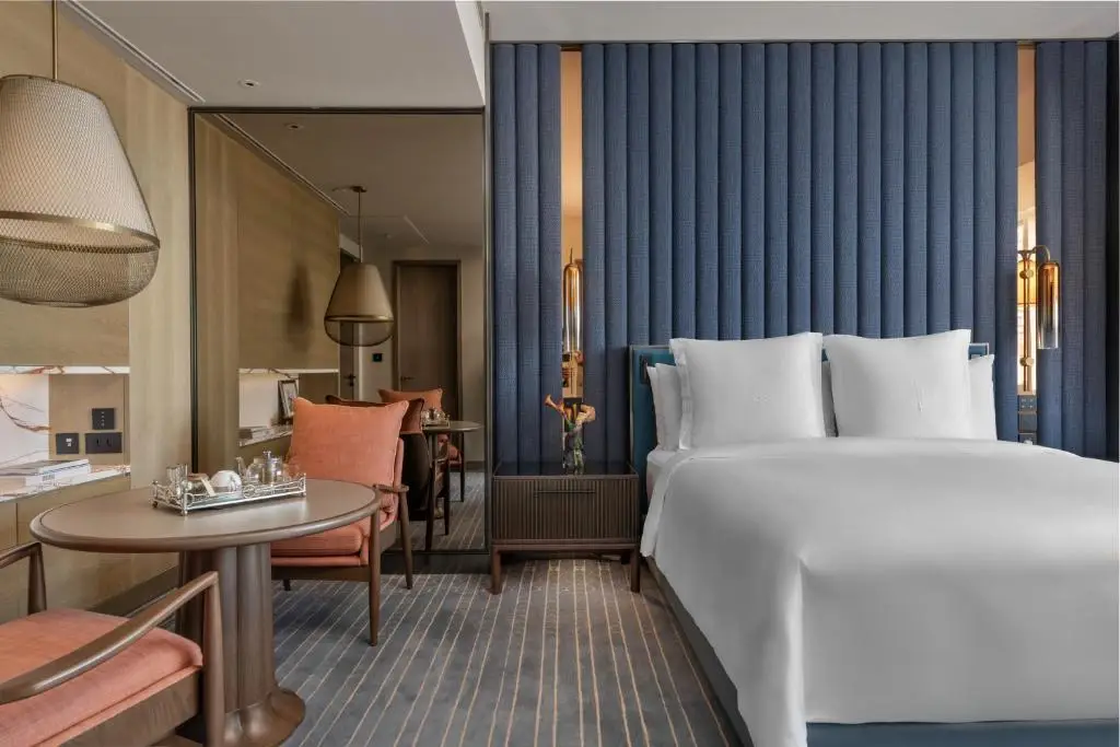 Мумбаи: Отель Four Seasons Hotel Mumbai