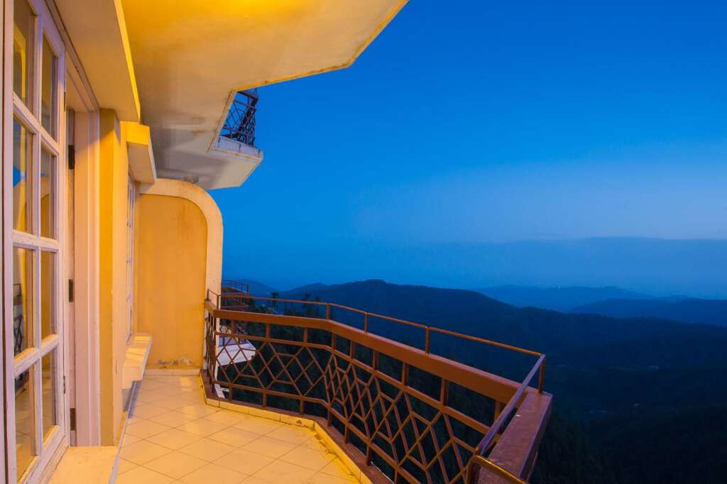 Куфри: Toshali Royal View Resort