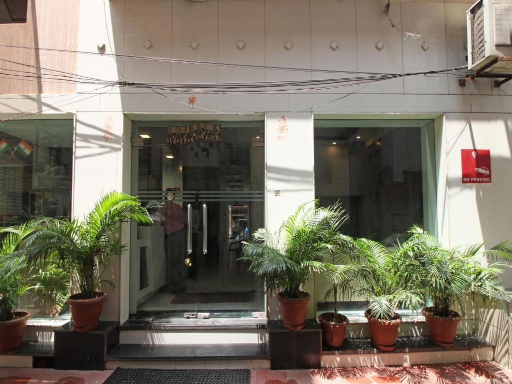 Нью-Дели: Baba Inn Paharganj