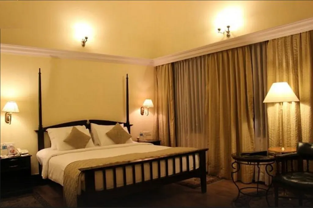 Майсур: Royal Orchid Metropole Mysore