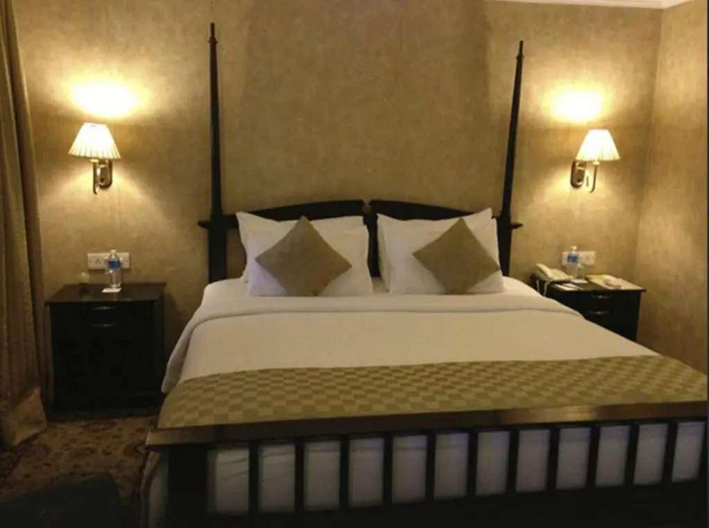 Майсур: Royal Orchid Metropole Mysore