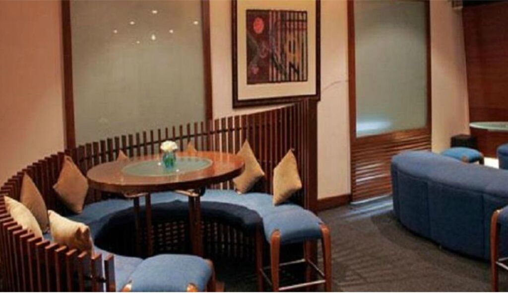 Мумбаи: Diplomat Hotel