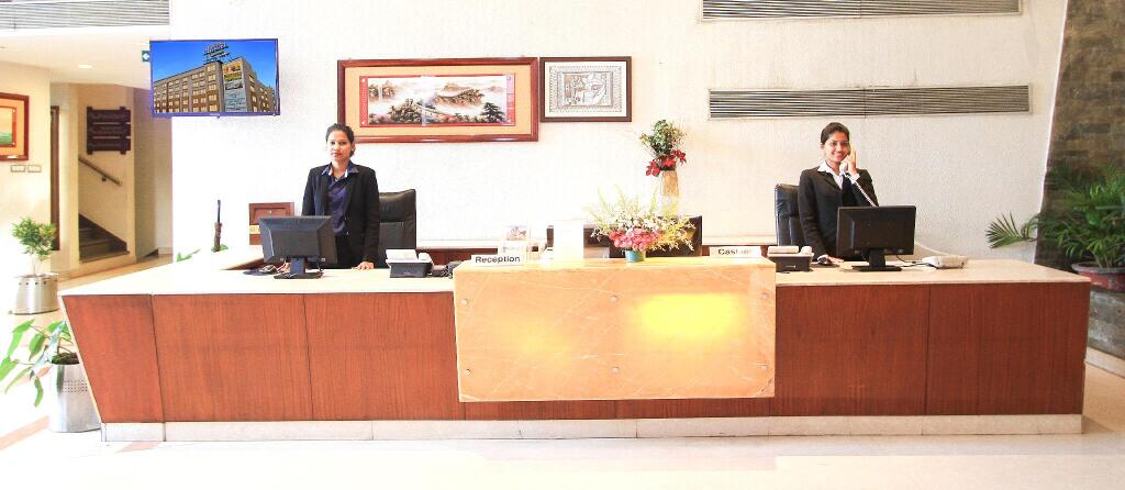 Бангалор: Citadel Sarovar Portico Bengaluru