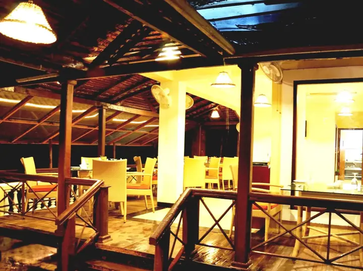 carousel image 5
