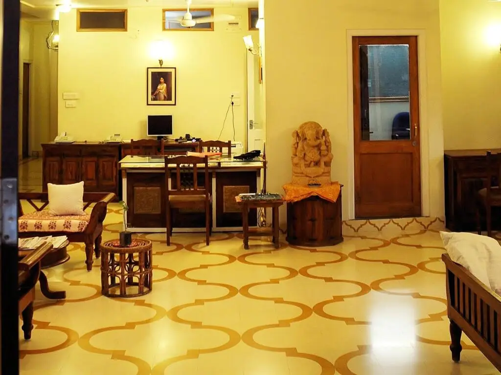 Джайпур: Om Niwas Suite Hotel