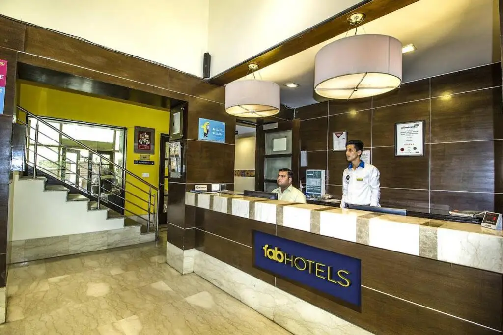 Нью-Дели: FabHotel Prime Shervani
