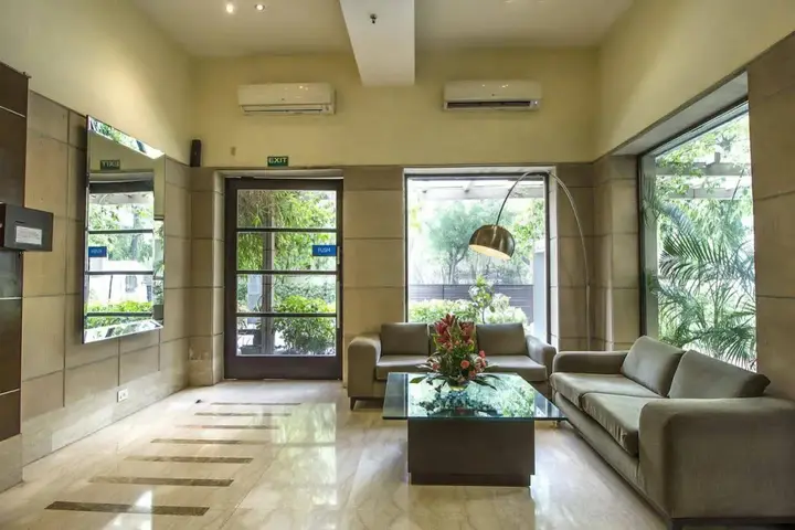 Нью-Дели: FabHotel Prime Shervani