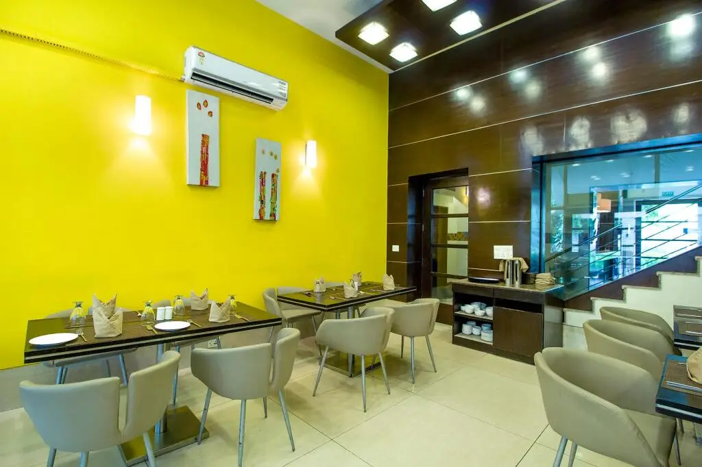Нью-Дели: FabHotel Prime Shervani