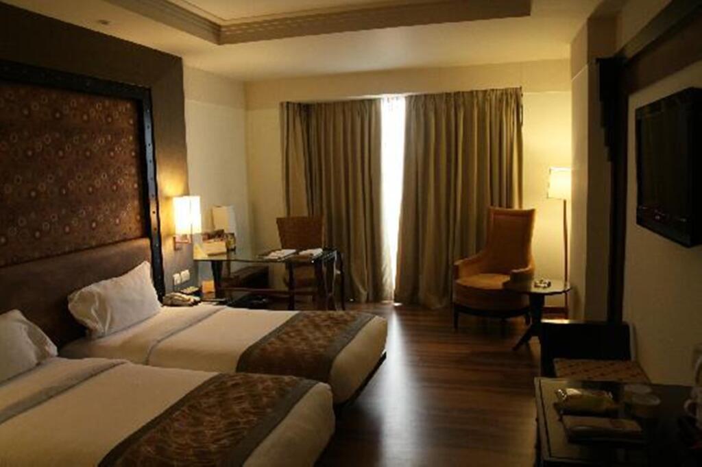 Джайпур: The Fern Jaipur, Series by Marriott