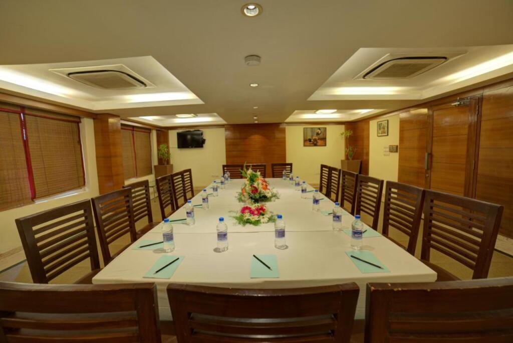 Бангалор: Coraltree By Goldfinch Hotels Bangalore