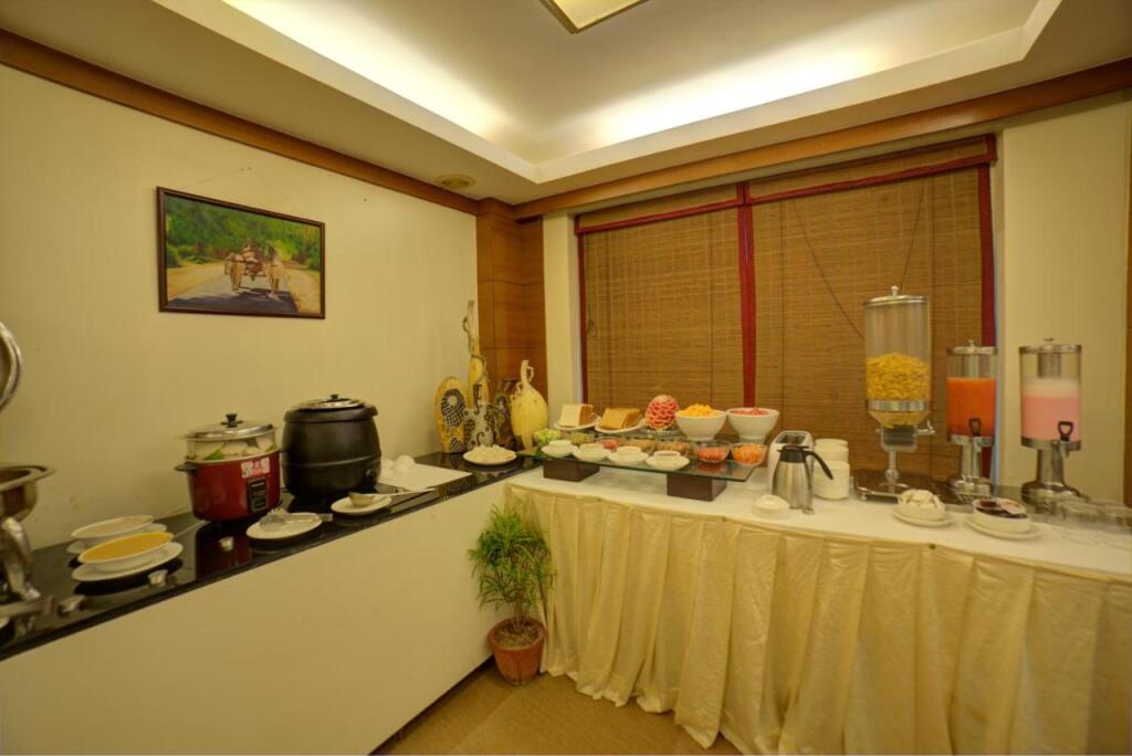 Бангалор: Coraltree By Goldfinch Hotels Bangalore