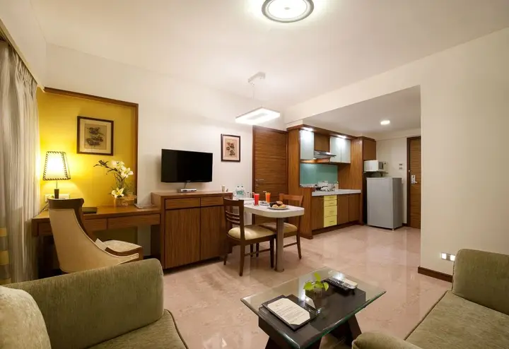 Мумбаи: Grand Residency Hotel & Serviced Apartments