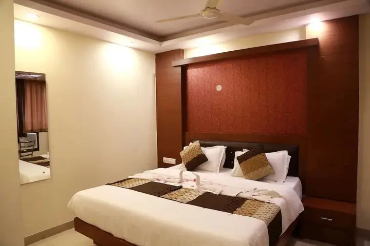Нью-Дели: Hotel Om International