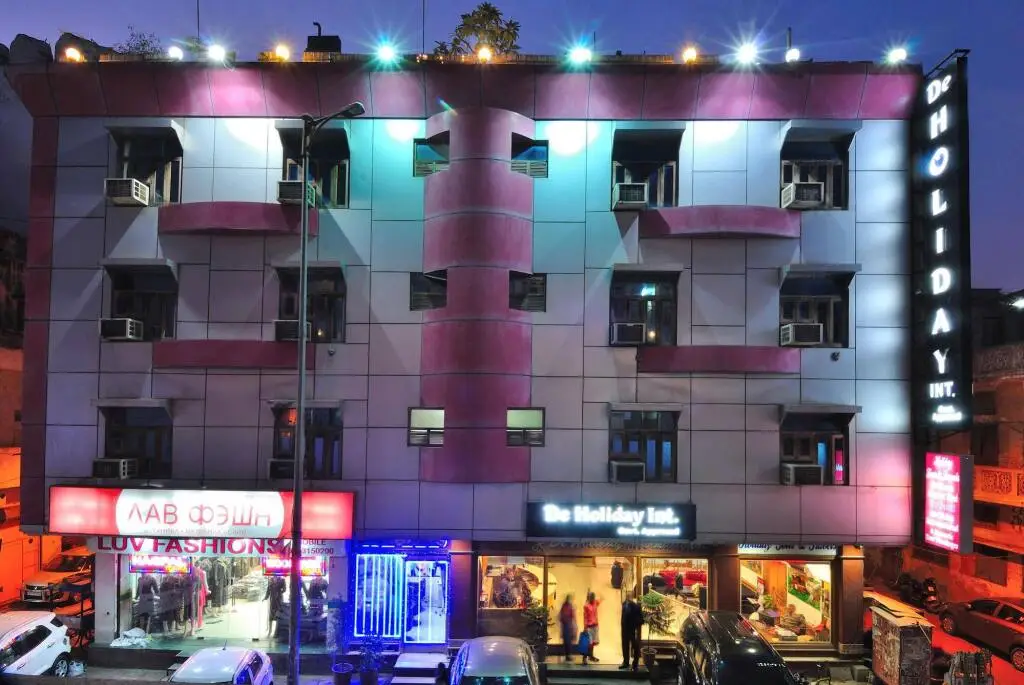 Нью-Дели: Hotel De Holiday International