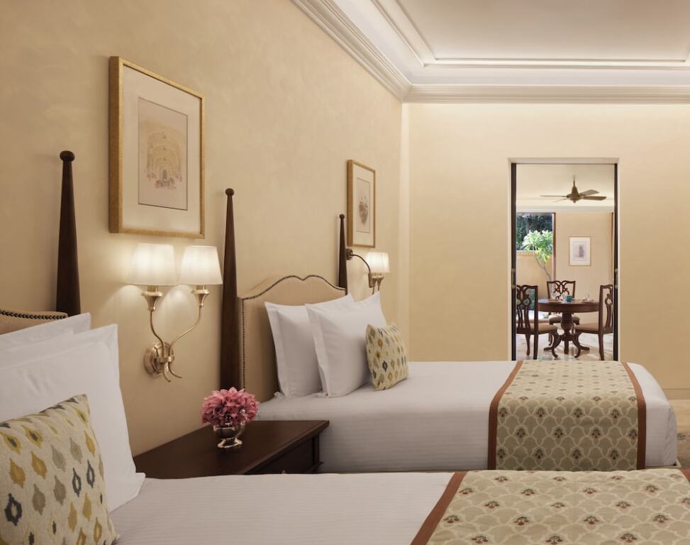Джайпур: SMS Hotel
