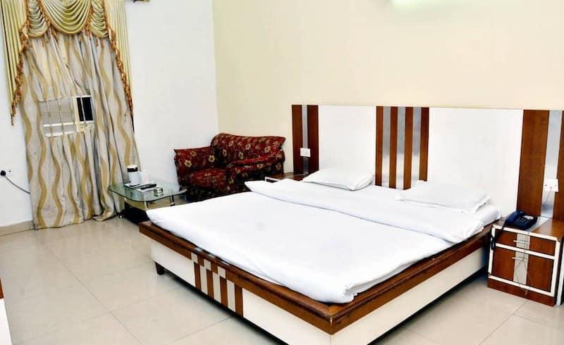 Канпур: Hotel Mandakini Palace