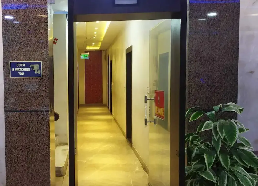 Нью-Дели: Hotel Ashiana