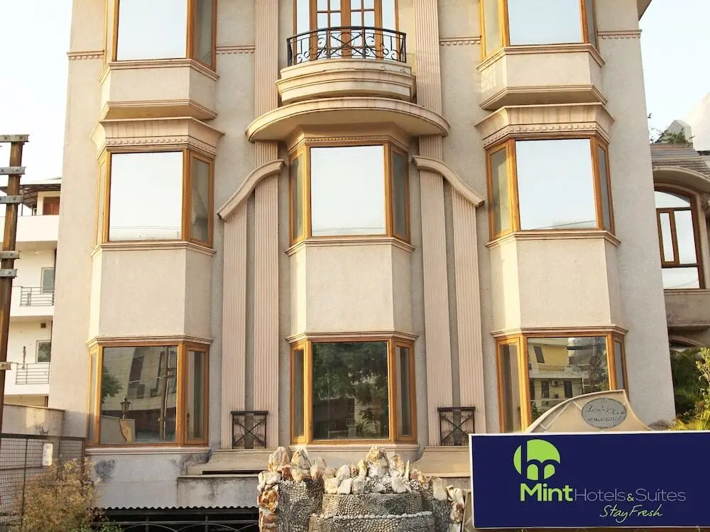 Гуруграм: Mint Cyber Suites