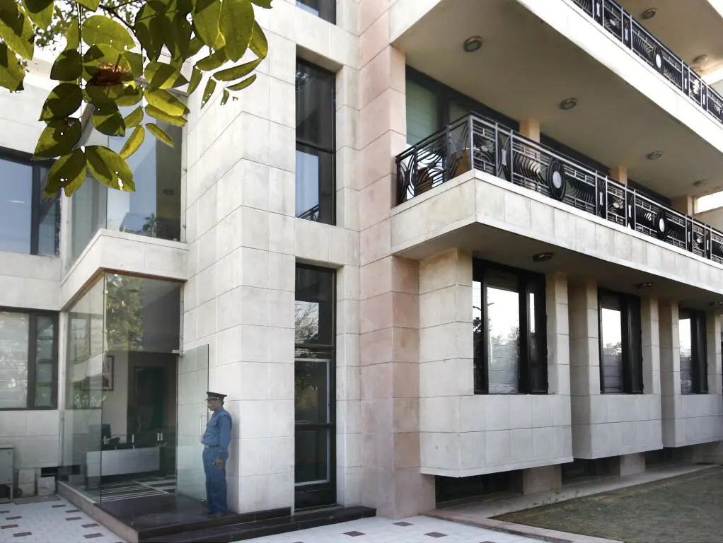 Гуруграм: Ahuja Residency Parklane