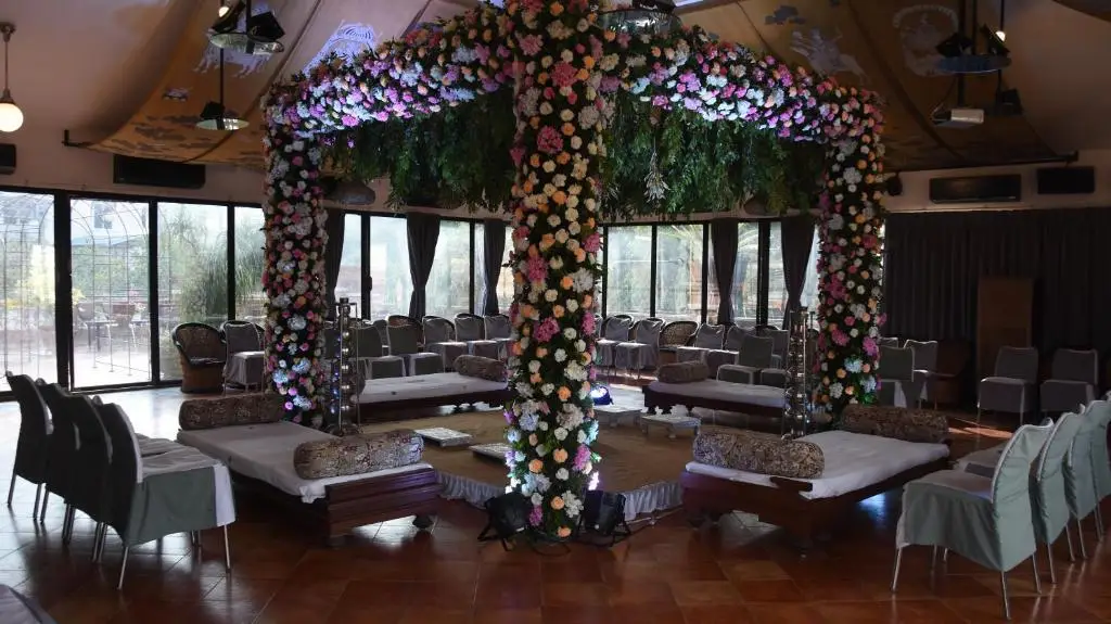carousel image 2