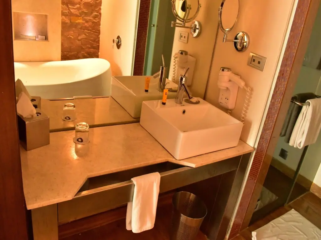 Пуна: O Hotel Pune