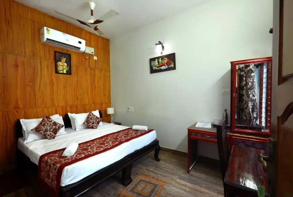 Ковалам: Ideal Ayurvedic Resort