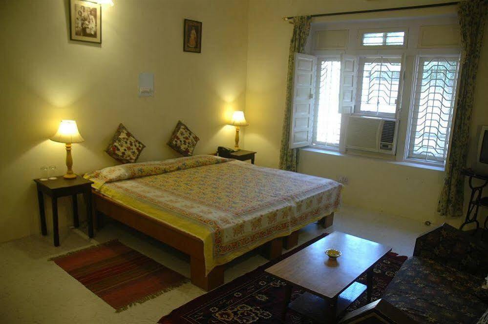 Джайпур: Mahar Haveli ( A Heritage Home )