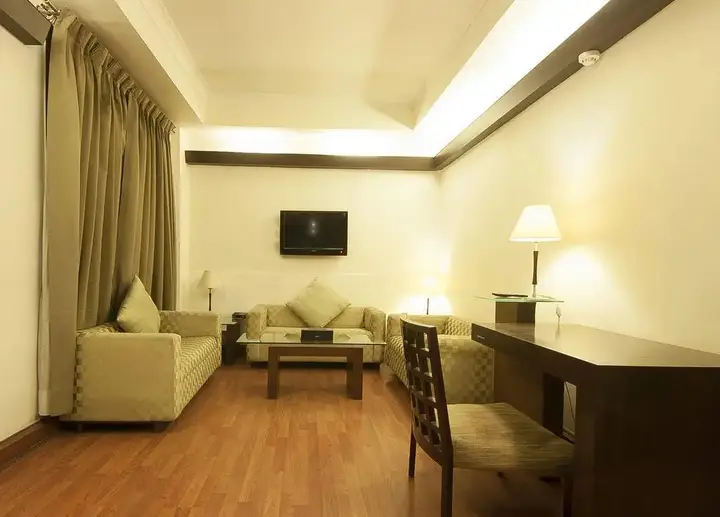 Гуруграм: Jukaso IT Suites